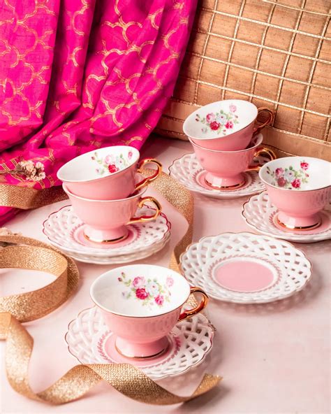 luxury cup and saucer set